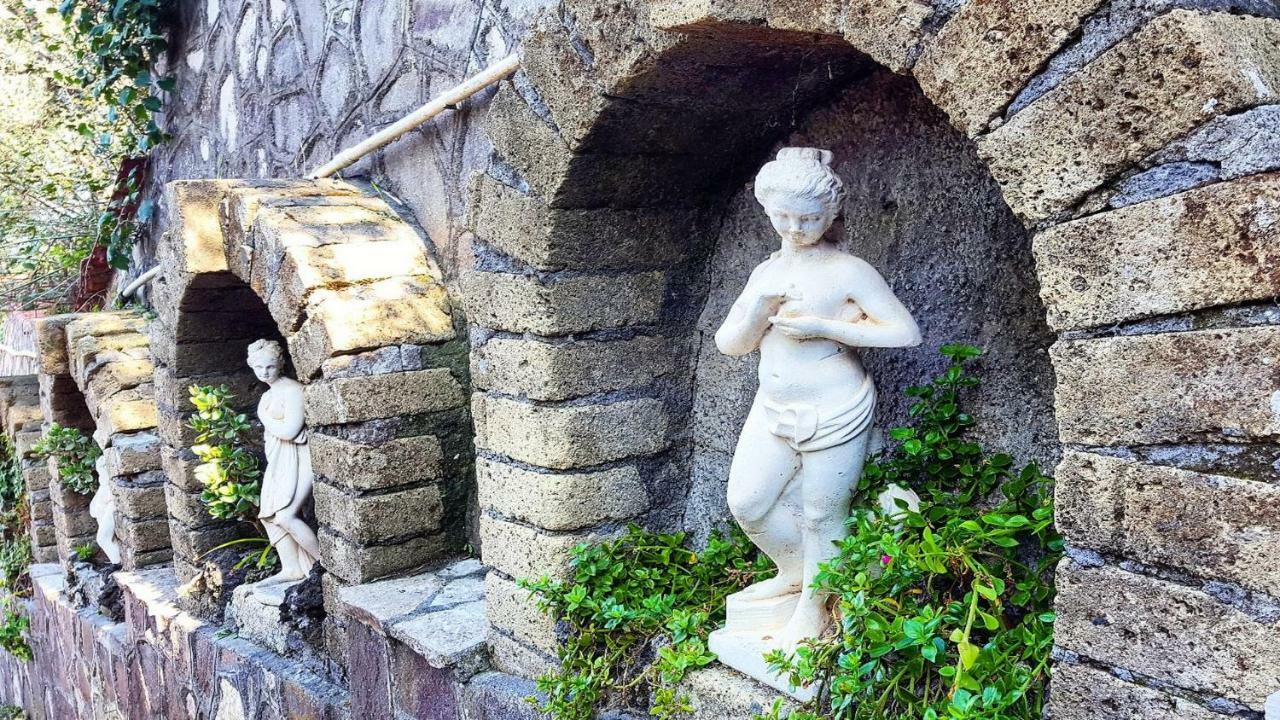 La Rosa Del Sud - De Vivo Realty Sorrento Apartman Kültér fotó