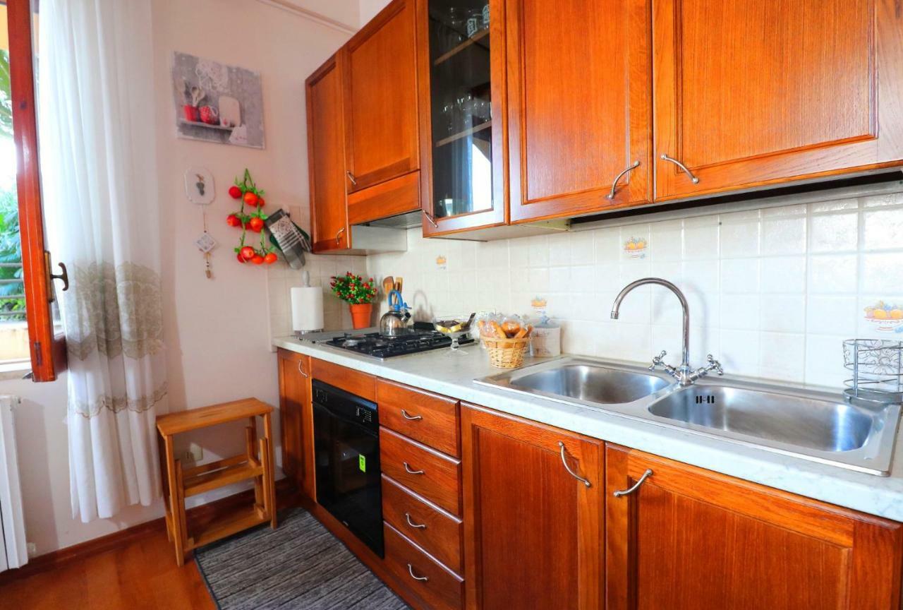La Rosa Del Sud - De Vivo Realty Sorrento Apartman Kültér fotó