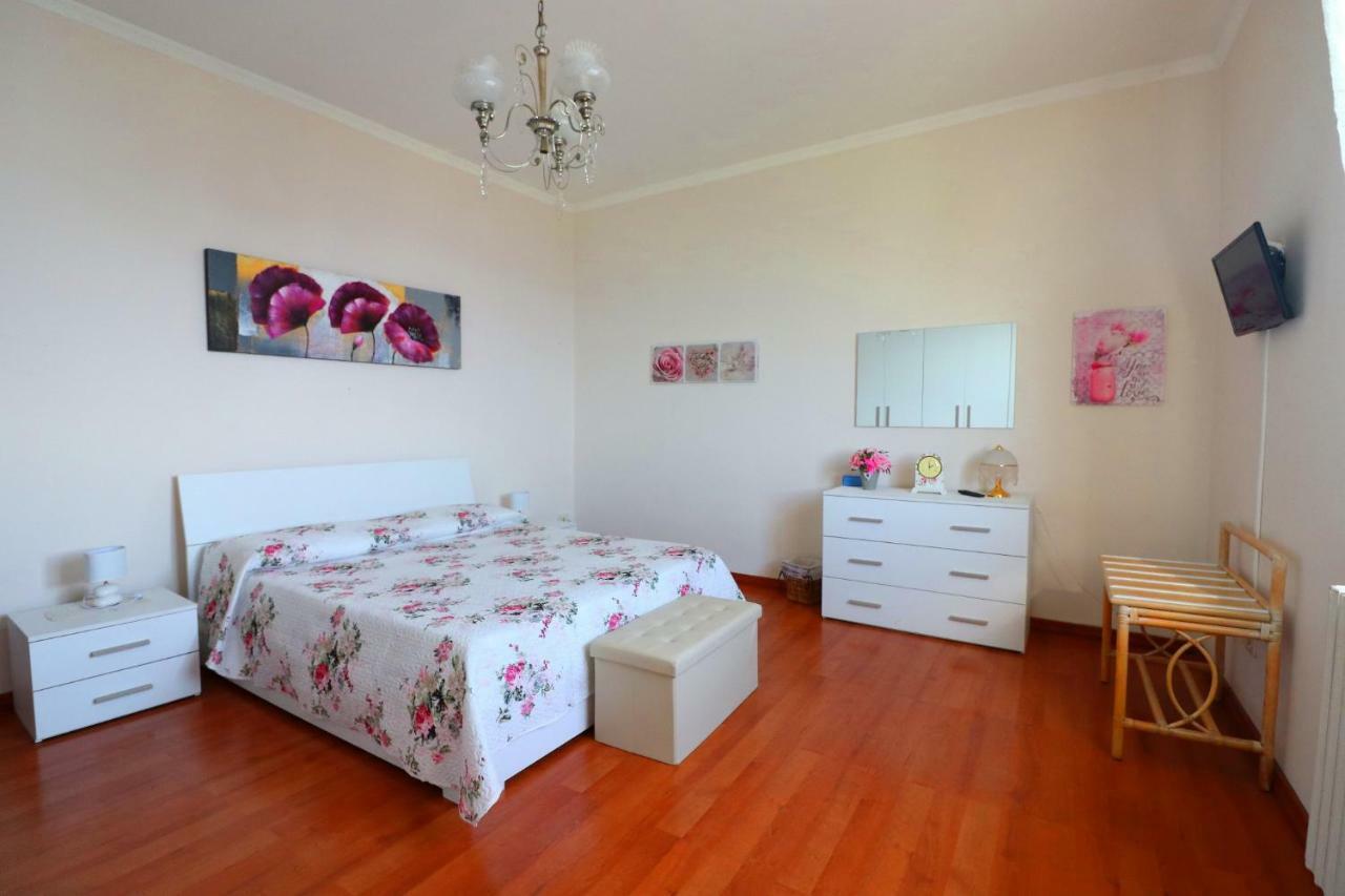 La Rosa Del Sud - De Vivo Realty Sorrento Apartman Kültér fotó